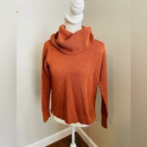 Max Studio Burnt Orange Sweater